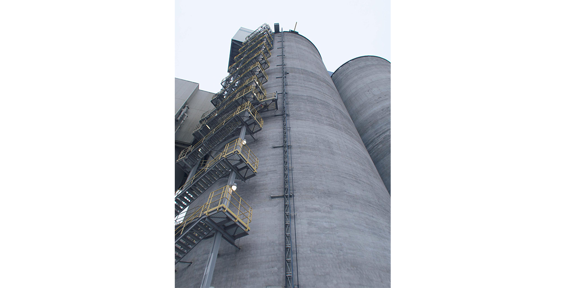 Cimenterie-McInnis-Cement-Plant (12).jpg